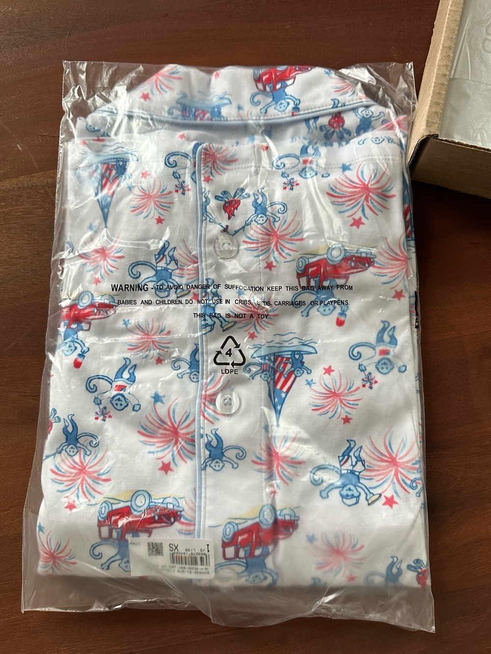 NWT! Roller Rabbit Star Spangled Monkey Polo Pajamas  Size: XS - Picture 2 of 10